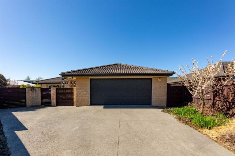 Photo of property in 5 Cridland Place, Halswell, Christchurch, 8025