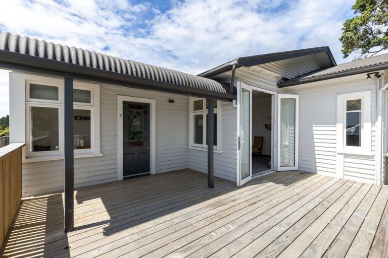 Photo of property in 407 Carrington Street, Upper Vogeltown, New Plymouth, 4310