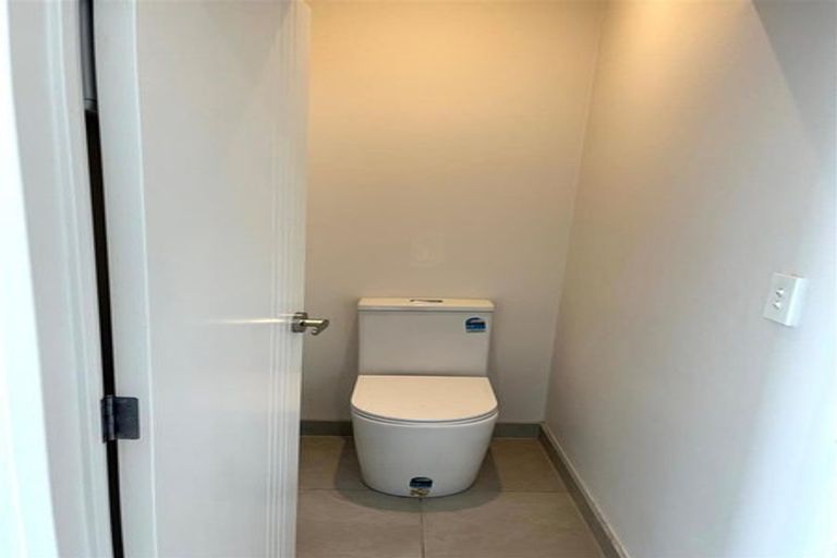 Photo of property in 36 Minhas Road, Papakura, 2110