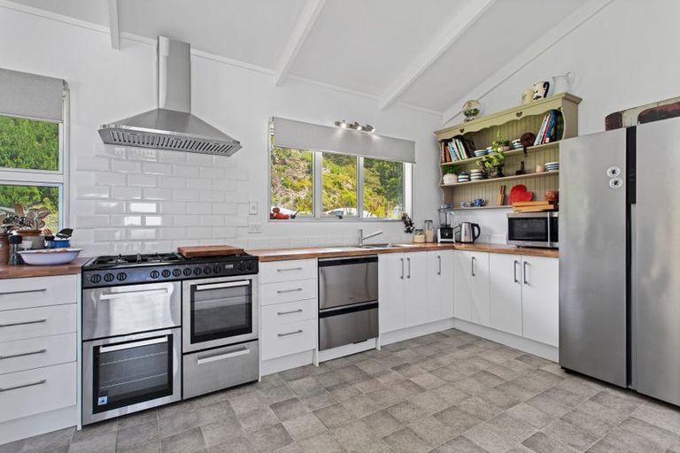 Photo of property in 603f State Highway 2 West, Pikowai, 3194