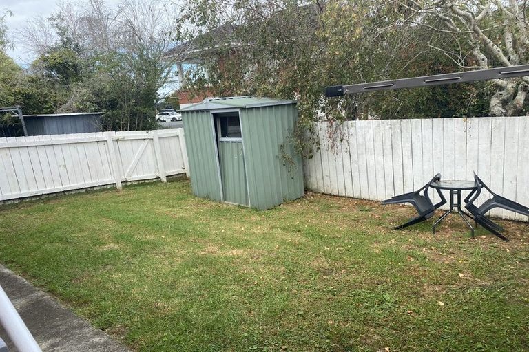 Photo of property in 2112/110 East Coast Road, Forrest Hill, Auckland, 0620