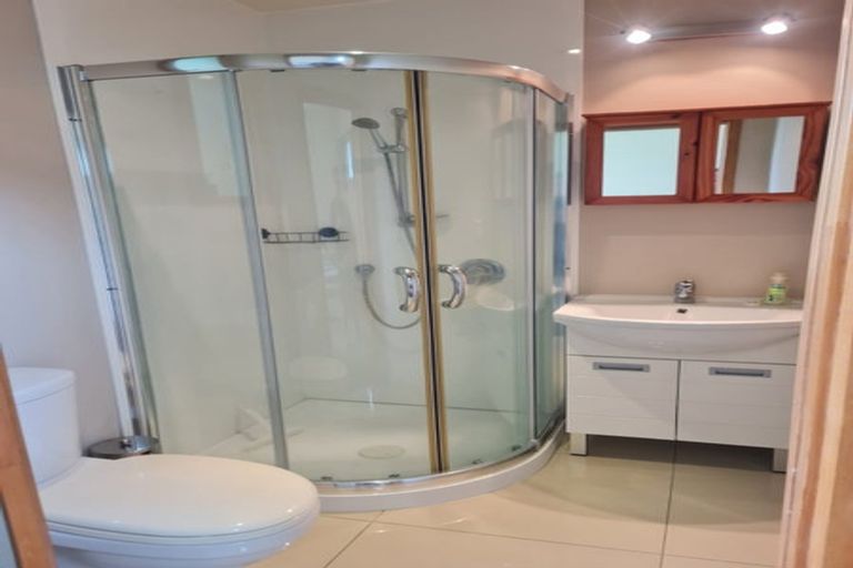 Photo of property in 6 Dillon Place, Hamilton East, Hamilton, 3216