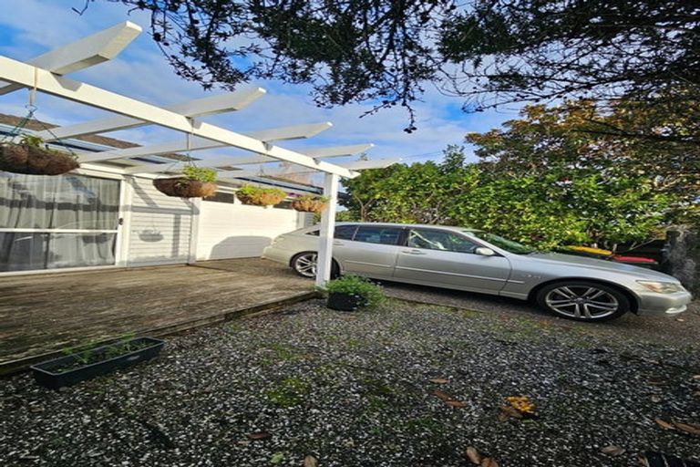 Photo of property in 38 Alexander Street, Cockle Bay, Auckland, 2014