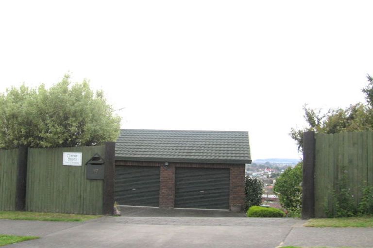 Photo of property in 57 Churchill Drive, Taradale, Napier, 4112