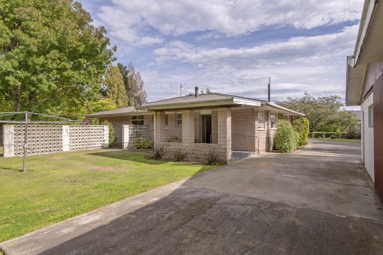 Photo of property in 690 Weedons Ross Road, West Melton, Christchurch, 7676