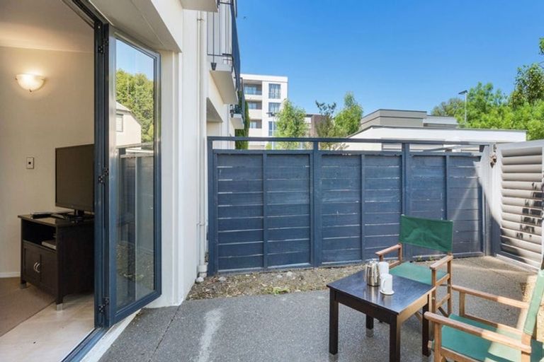 Photo of property in 222 Gloucester Street, Christchurch Central, Christchurch, 8011