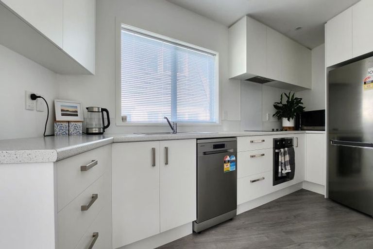 Photo of property in 59c Larsen Crescent, Tawa, Wellington, 5028