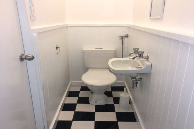 Photo of property in 113 Duncan Terrace, Kilbirnie, Wellington, 6022