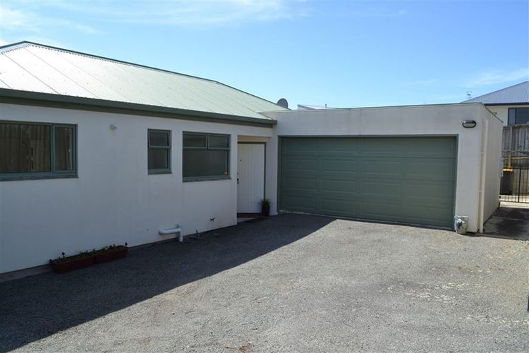 Photo of property in 2/2 Temple Crescent, Gleniti, Timaru, 7910