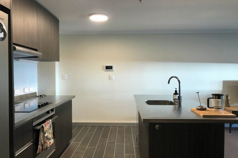 Photo of property in Frame Apartments, 303/111u Molesworth Street, Thorndon, Wellington, 6011