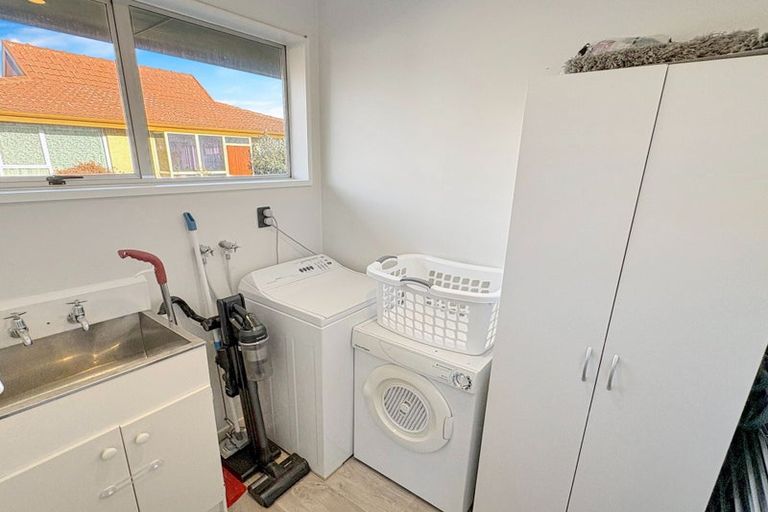 Photo of property in 32 Trevor Street, Hornby, Christchurch, 8042