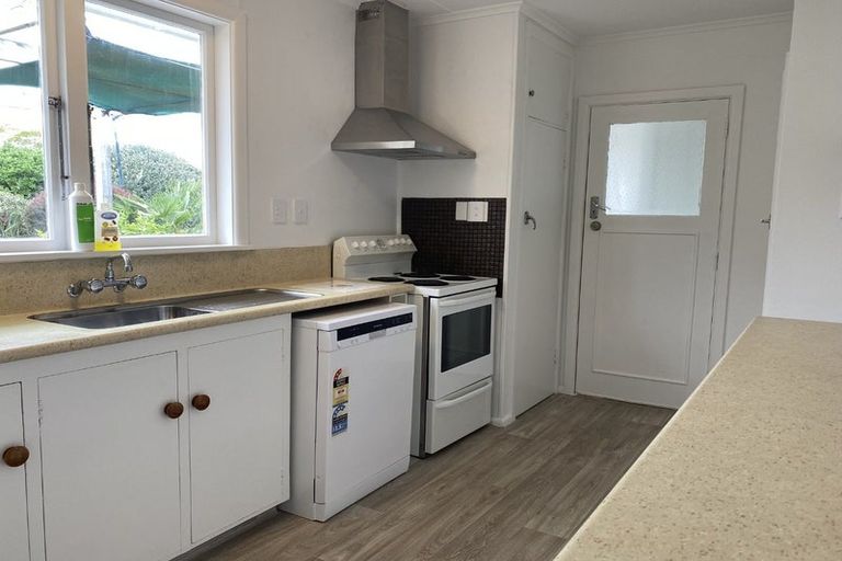 Photo of property in 5 Balmoral Street, Taradale, Napier, 4112