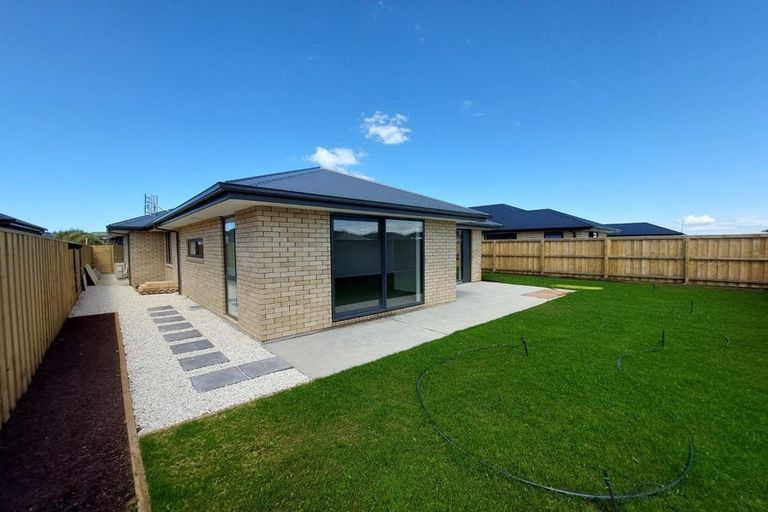 Photo of property in 19 Mccormick Lane, Rolleston, 7615