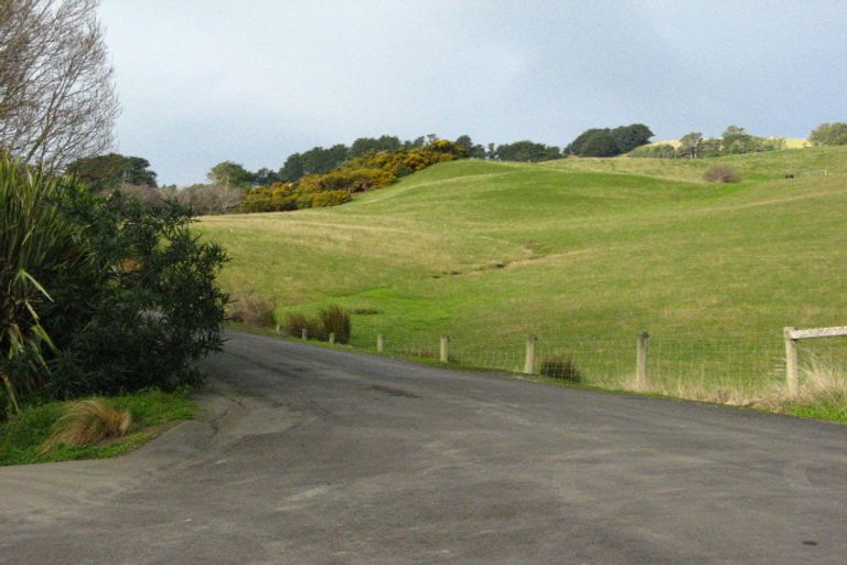 Photo of property in 124 Greenacres Street, Macandrew Bay, Dunedin, 9014