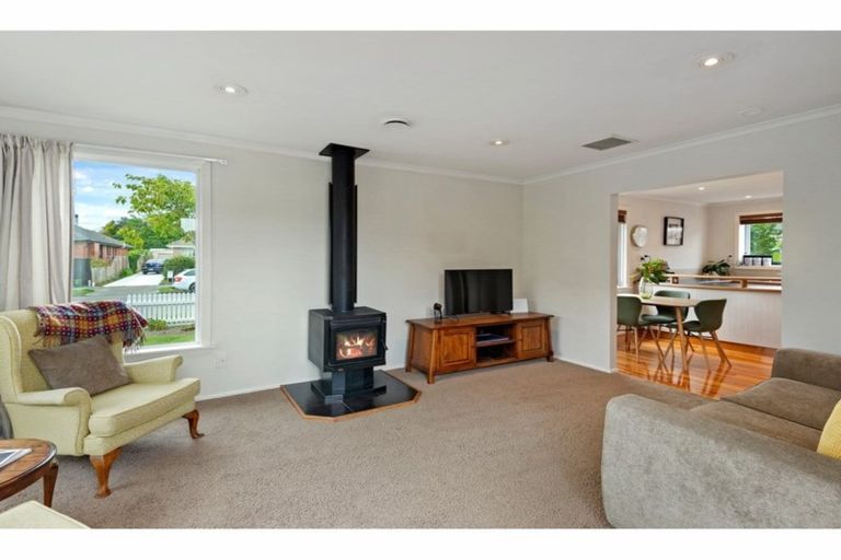 Photo of property in 8 Rollesby Street, Hoon Hay, Christchurch, 8025