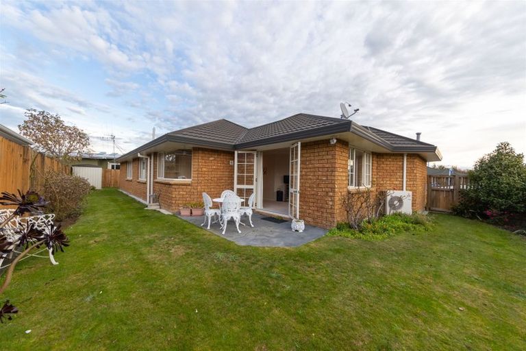 Photo of property in 71 Amberley Avenue, Highbury, Palmerston North, 4412