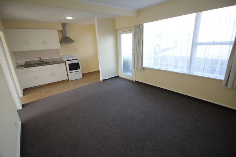 Photo of property in 327 Adelaide Road, Newtown, Wellington, 6021