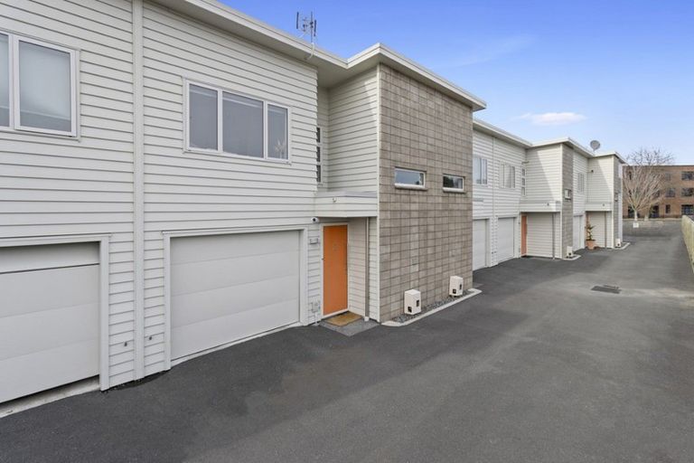 Photo of property in 39u2 Norton Road, Frankton, Hamilton, 3204