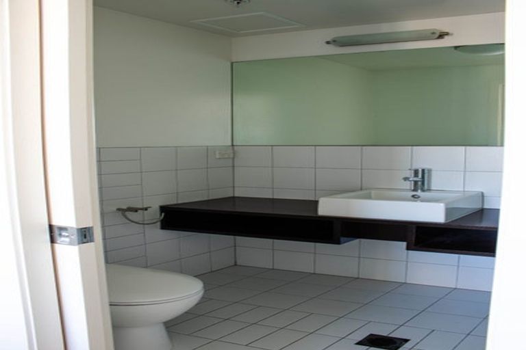 Photo of property in Sol Apartments, 20/37 Jessie Street, Te Aro, Wellington, 6011