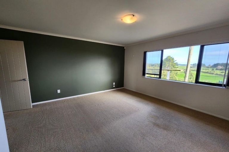 Photo of property in 254a Mountain Road, Lepperton, New Plymouth, 4373