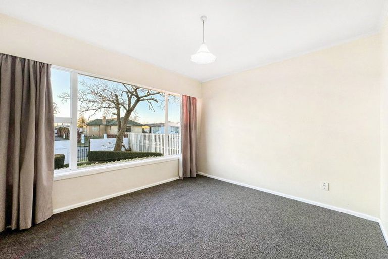 Photo of property in 15 Steele Street, Hornby, Christchurch, 8042