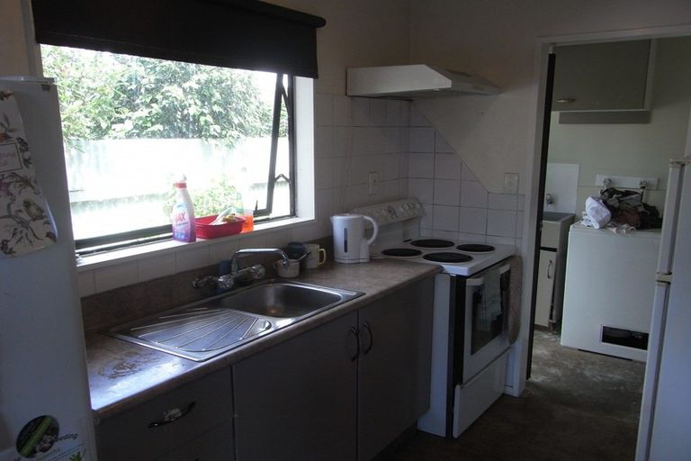 Photo of property in 2/38 Townshend Crescent, Greenmeadows, Napier, 4112