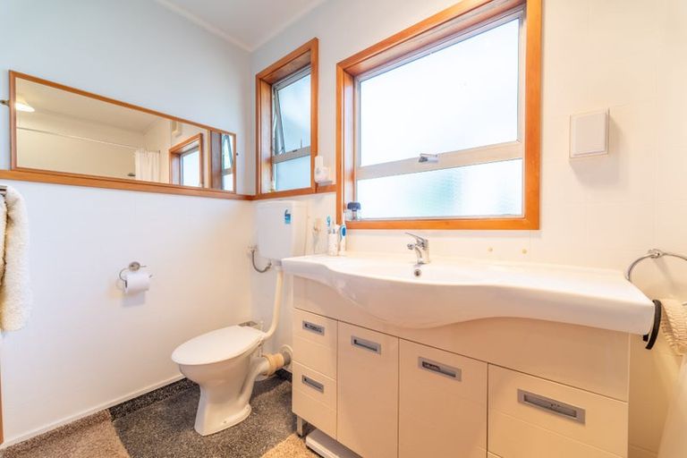 Photo of property in 16 Lancaster Street, Hampden, 9410