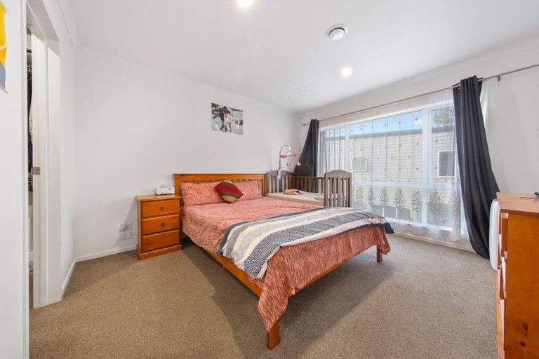 Photo of property in 4 Kanga Lane, Manurewa, Auckland, 2102