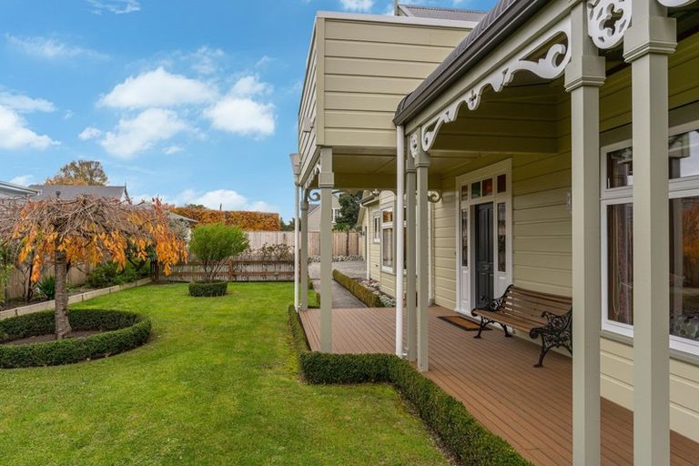 Photo of property in 25 Main Street, Greytown, 5712