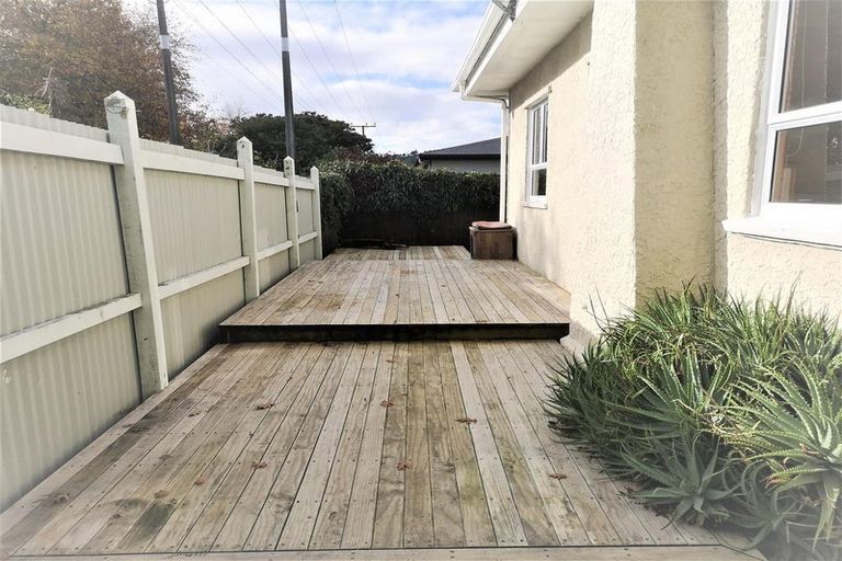 Photo of property in 1 Freyberg Avenue, Stoke, Nelson, 7011