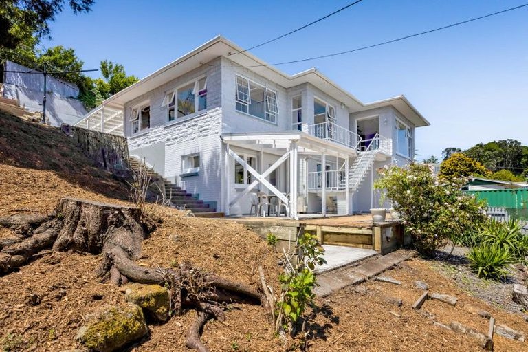 Photo of property in 10 Seymour Street, Waitara, 4320