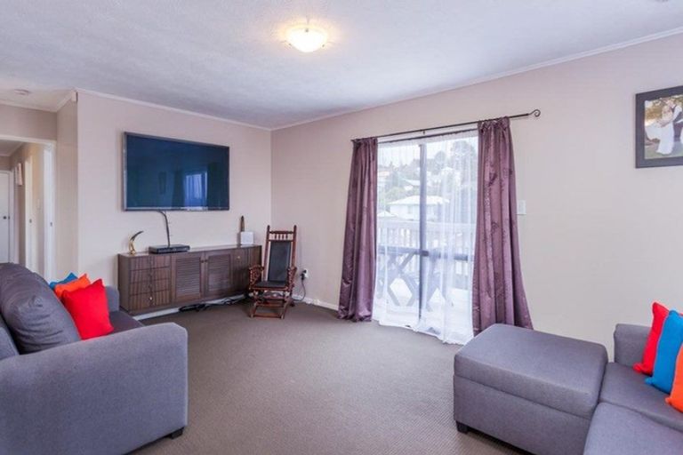 Photo of property in 152 Solar Road, Glen Eden, Auckland, 0602