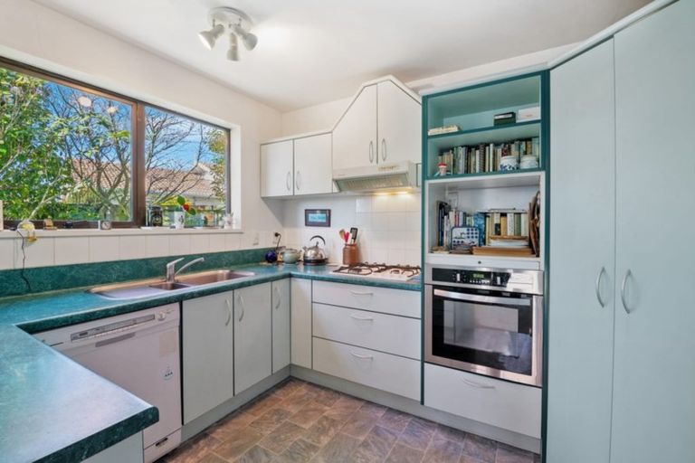Photo of property in 23 Camrose Place, Ilam, Christchurch, 8041