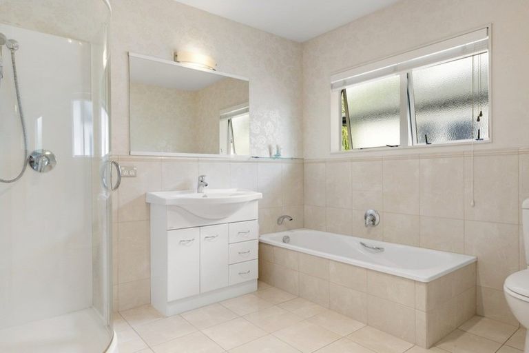 Photo of property in 18 Tekoah Place, Judea, Tauranga, 3110