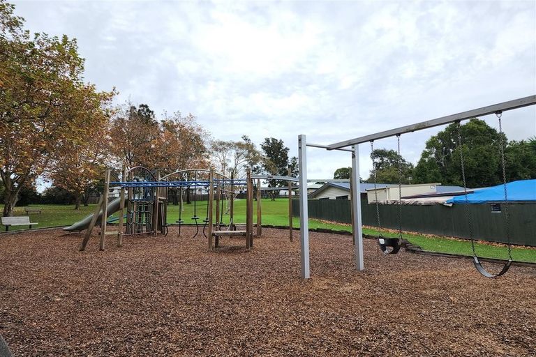 Photo of property in 12 Jillian Drive, Ranui, Auckland, 0612