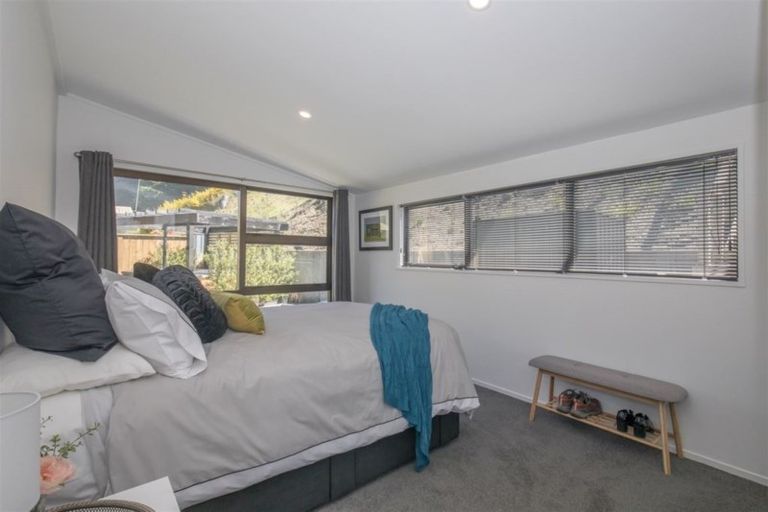 Photo of property in 44 Hedditch Street, Wanaka, 9305