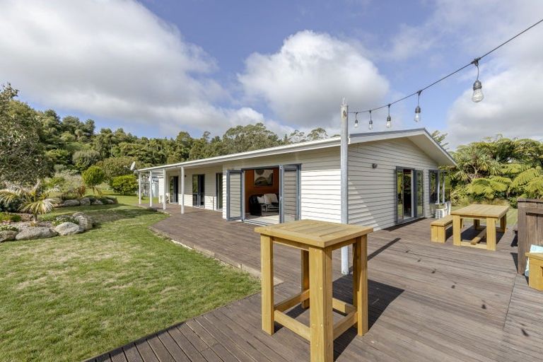 Photo of property in 529 Frankley Road, Hurworth, New Plymouth, 4371