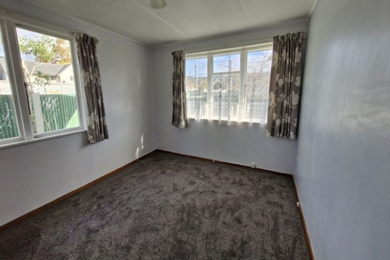 Photo of property in 7b Hood Avenue, Heretaunga, Upper Hutt, 5018