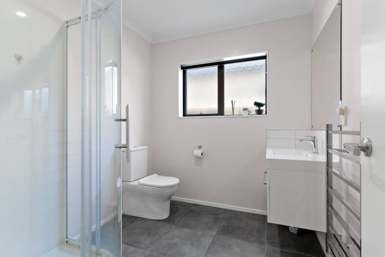 Photo of property in 67 Melksham Drive, Churton Park, Wellington, 6037