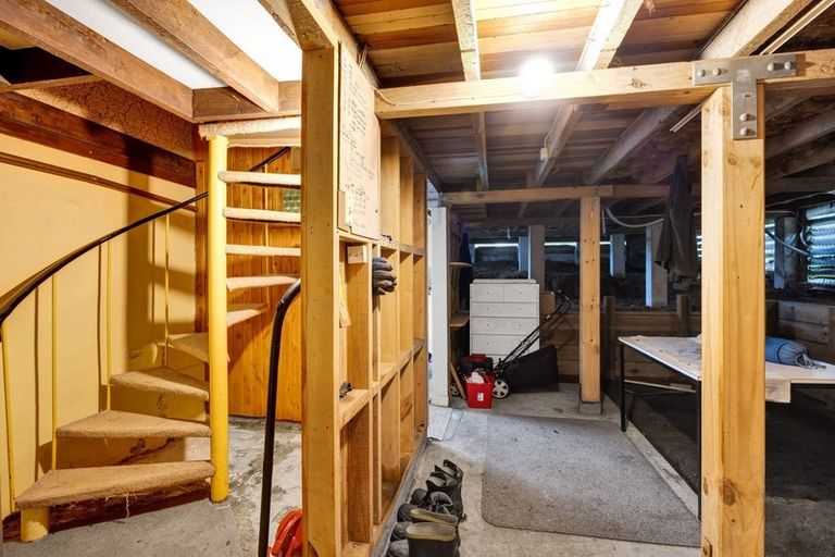 Photo of property in 32 Antonio Street, Stratford, 4332