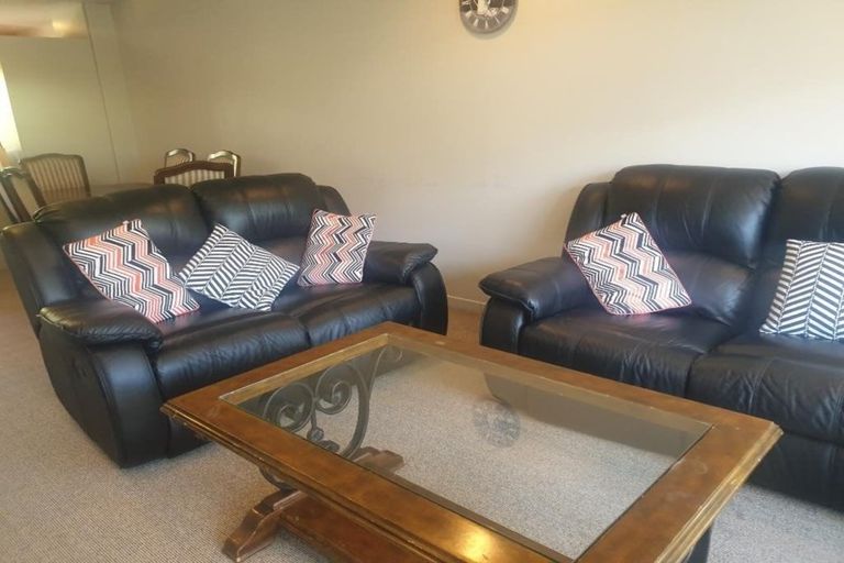 Photo of property in 152g Tasman Street, Mount Cook, Wellington, 6021