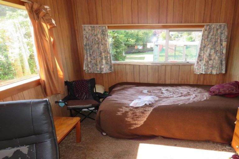 Photo of property in 35 Dick Street, Reefton, 7830