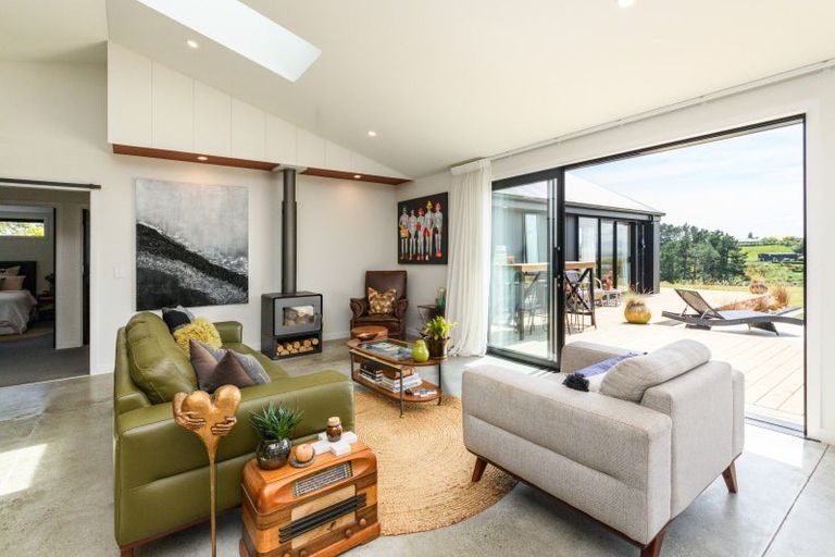 Photo of property in 114 Halcombe Road, Feilding, 4775