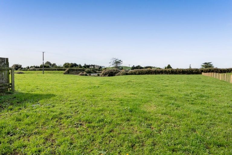 Photo of property in 198 Beaconsfield Road, Midhirst, Stratford, 4394