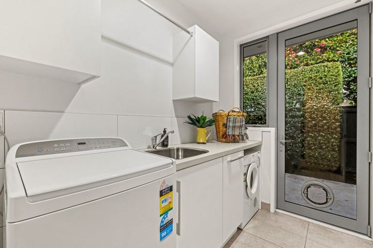 Photo of property in 154 Clyde Road, Burnside, Christchurch, 8053