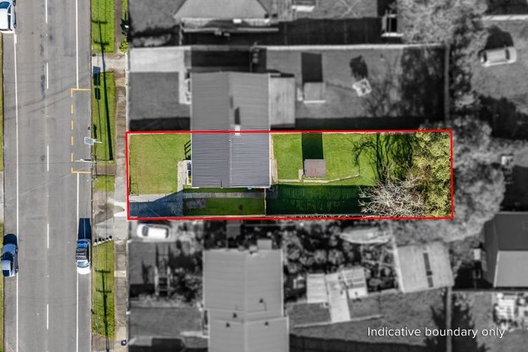 Photo of property in 224 George Street, Stokes Valley, Lower Hutt, 5019