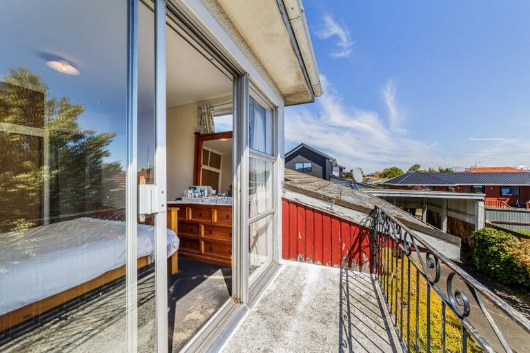 Photo of property in 6 Apollo Place, Papanui, Christchurch, 8052
