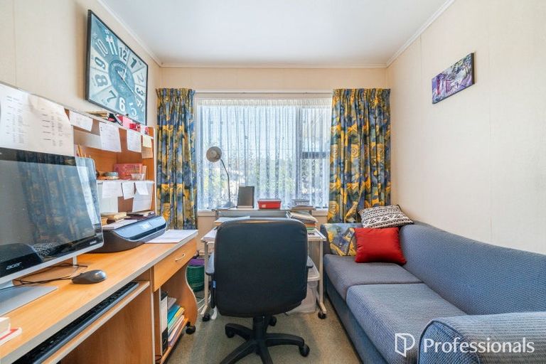 Photo of property in 34 Wellington Road, Wainuiomata, Lower Hutt, 5014