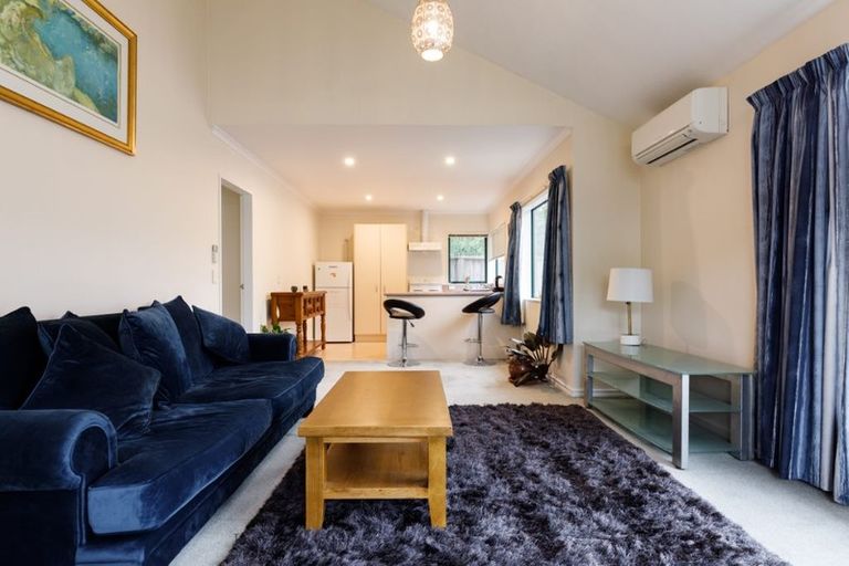 Photo of property in Miramar Villas, 6u7 Brussels Street, Miramar, Wellington, 6022