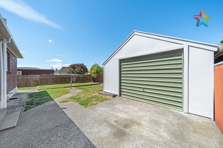 Photo of property in 92 Judd Crescent, Naenae, Lower Hutt, 5011